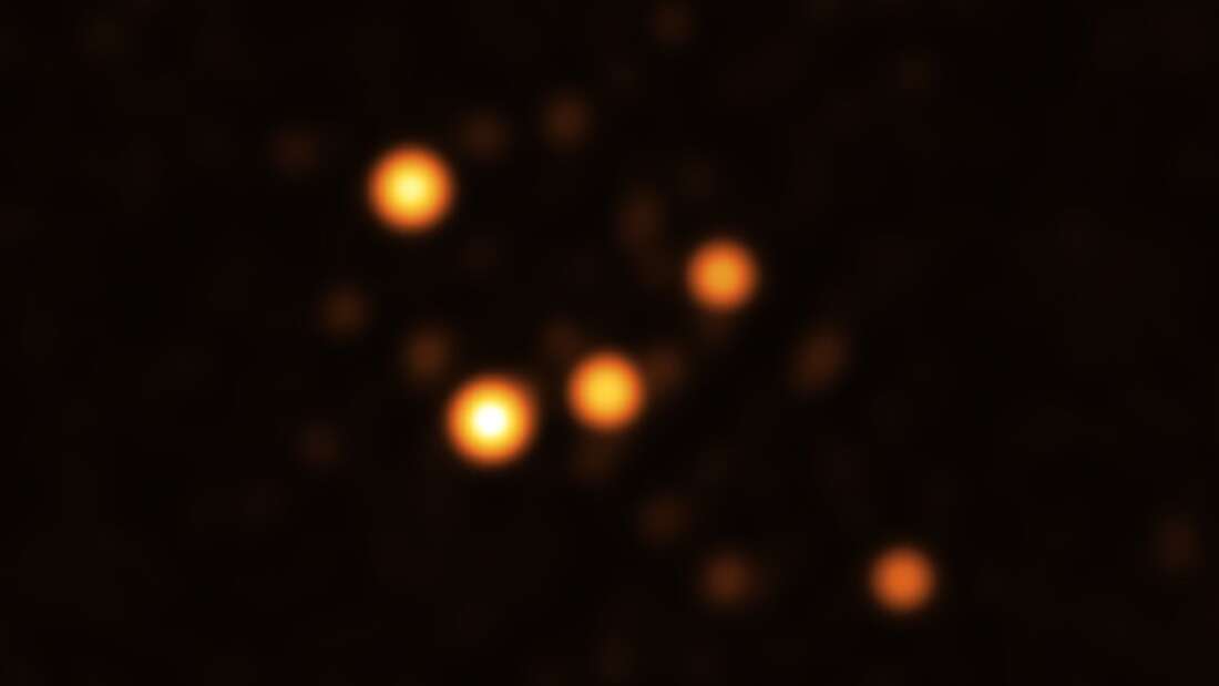 Samanyolu'nun Süper Kütleli Kara Deliği Sagittarius A* Yörüngesindeki Yıldızların En İyi Görüntüleri Elde Edildi