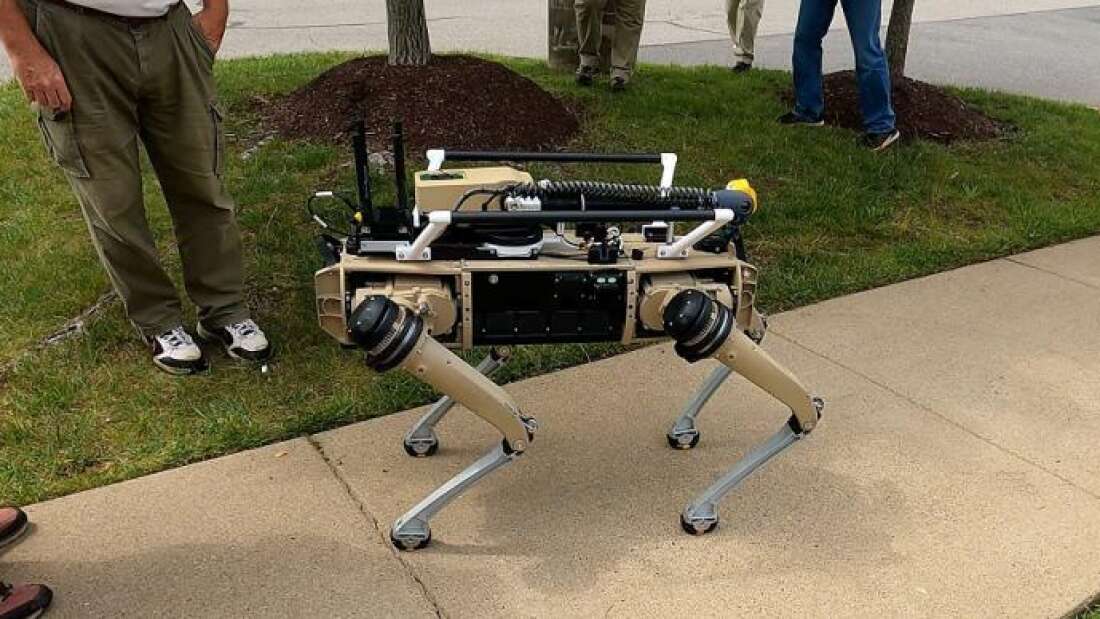 ABD, Güney Sınırını Devriye Etmek İçin Otonom Robot Köpekleri Denemeye Başladı