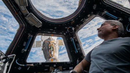 Astronot Mark Vande Hei, NASA'nın En Uzun Uzay Uçuşu Rekorunu Kırdı