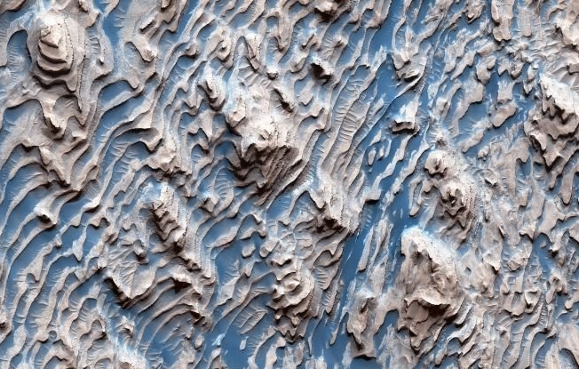 Mars Arazisinin Nefes Kesen Fotoğrafları, Gizemli Bir Geçmişe İlişkin İpucu Veriyor