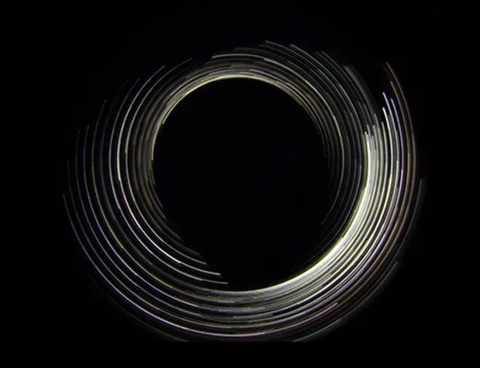 Manyetik Tersinlenme Geçiren, Süper Kütleli Bir Kara Delik Yakalamış Olabiliriz