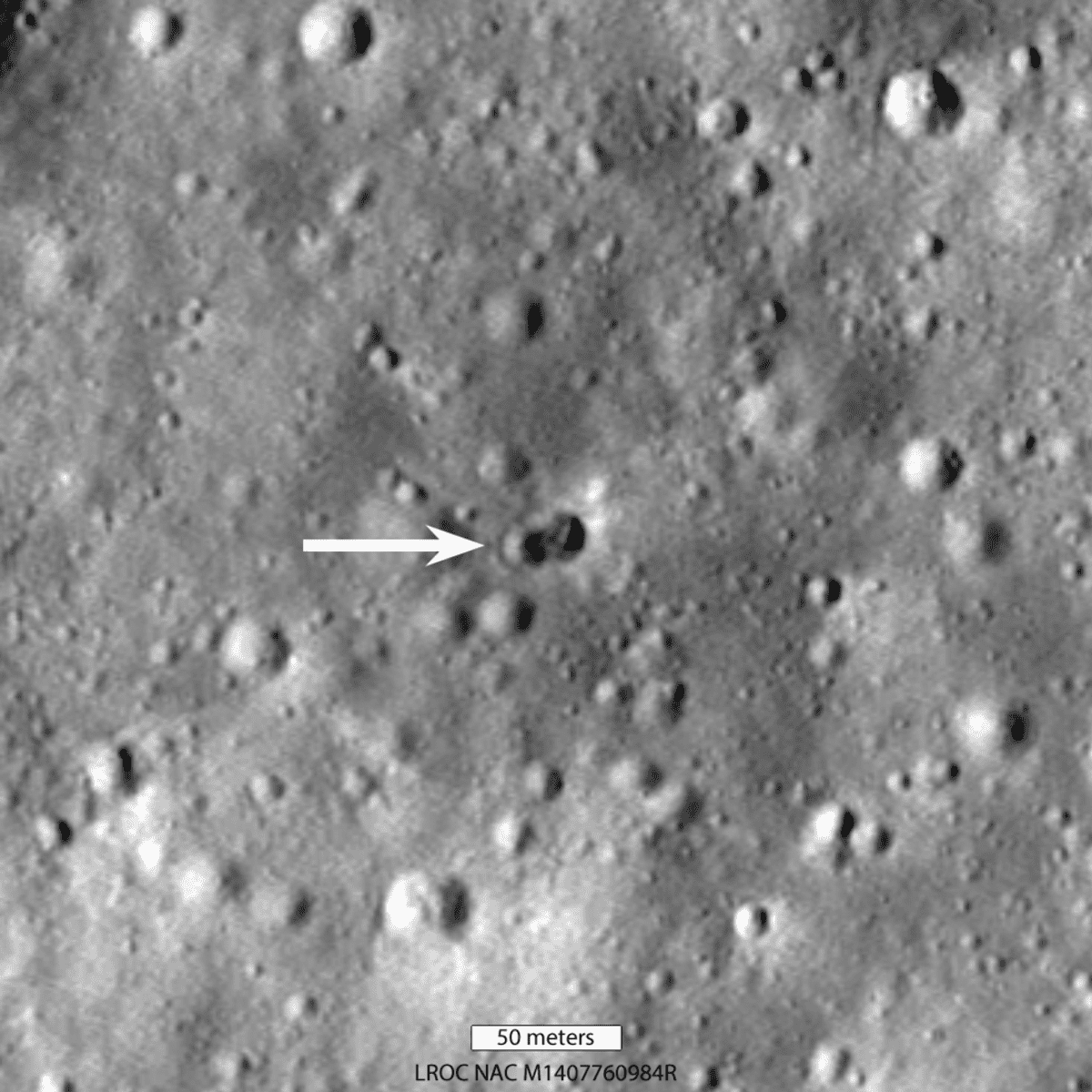 Gizemli Roket Kazası Ay'da Tuhaf Çift Krater Oluşturdu