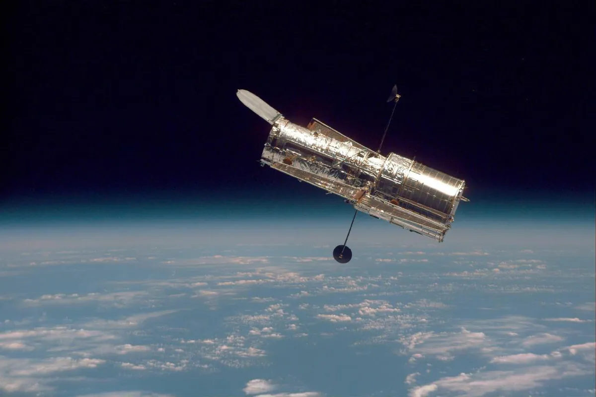 Özel SpaceX Görevi, NASA'nın Hubble'ı Uzatmasına Yardımcı Olabilir