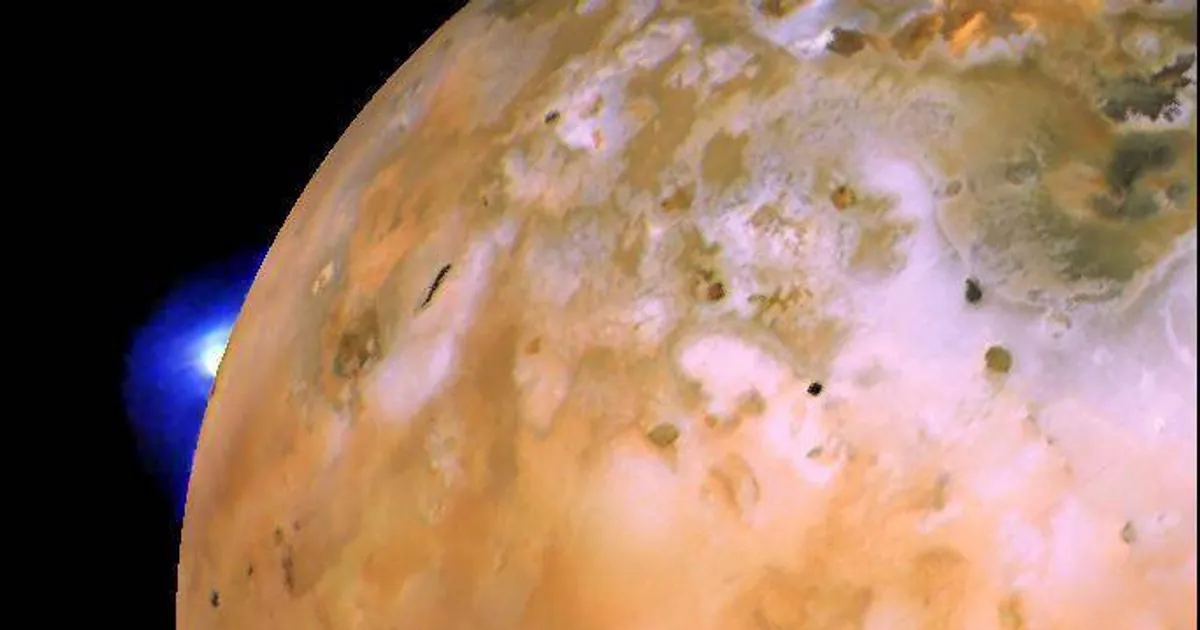 Jüpiter'in Uydusu Io, 1000°C Sıcaklığı Aşan Erimiş Kayaya Sahip