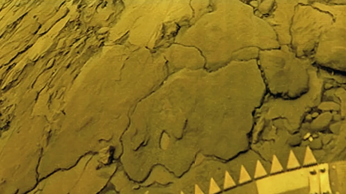 Bunlar, Venüs Yüzeyinin Şimdiye Kadar Çekilmiş Tek Fotoğrafları