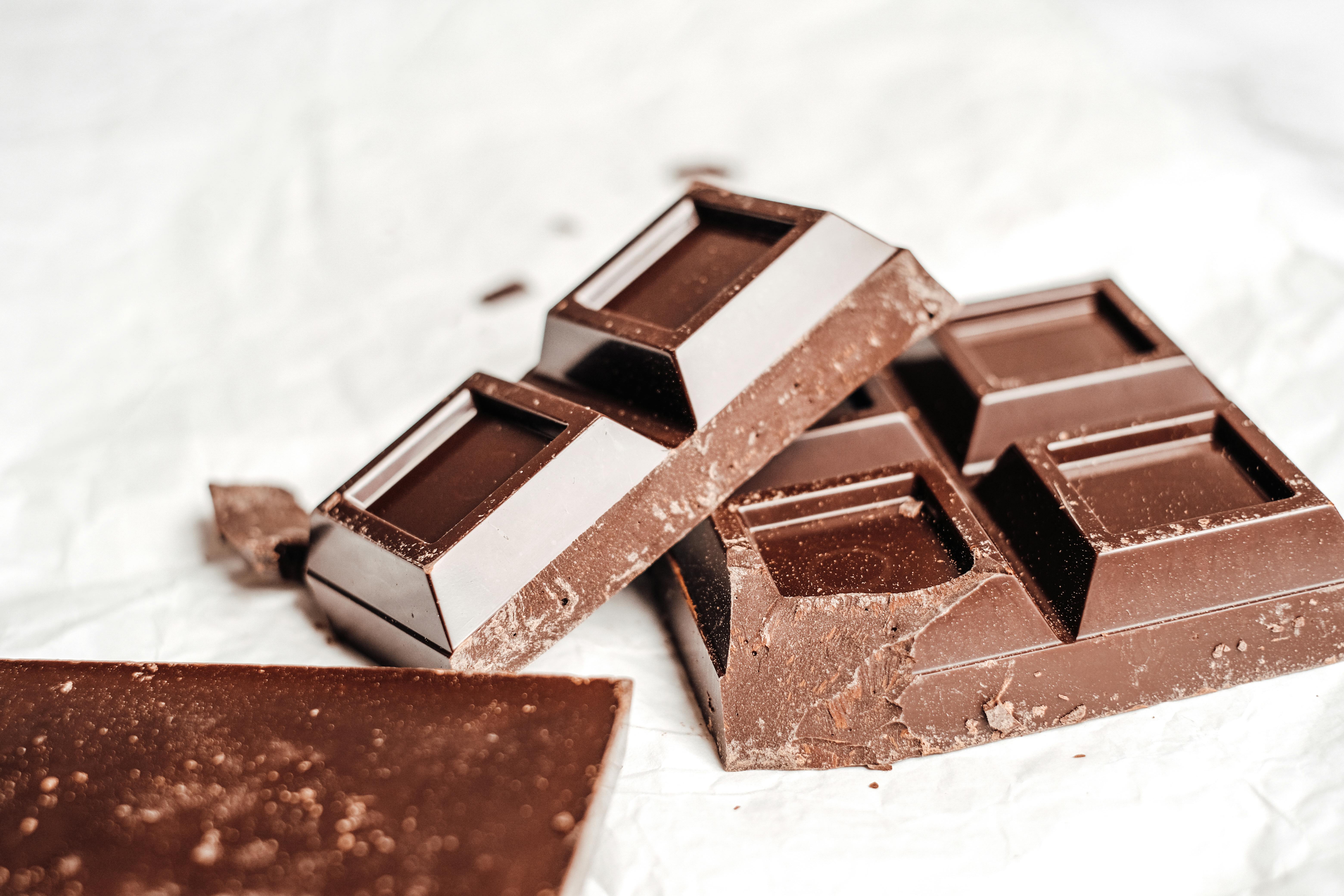Bir Uzman Çikolatanın Şaşırtıcı Sağlık Faydalarını Açıklıyor