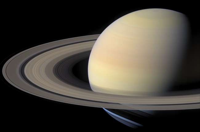 Satürn'ün 11 Yıllık Geçmişini İzleyin