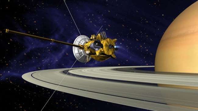 Cassini uzay aracı 10 yılı geride bıraktı