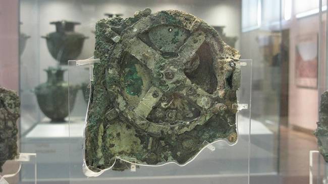 Dünyanın ilk bilgisayarı 'Antikythera düzeneği'nin sırrı çözüldü