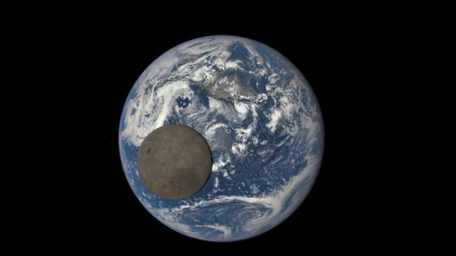 Ay’ın Dünya’dan Görülemeyen Yüzünün Fotoğrafı Nasıl Çekilir?
