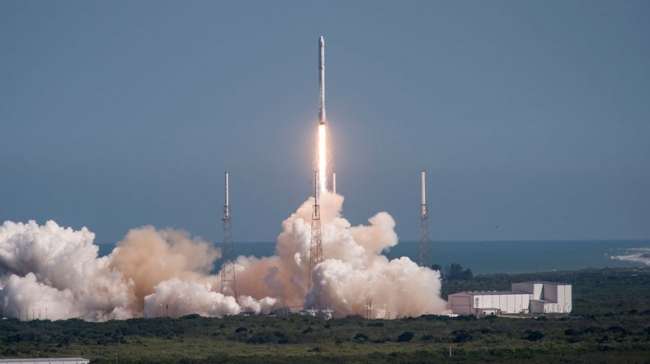 SpaceX uydudan internet sağlayacak